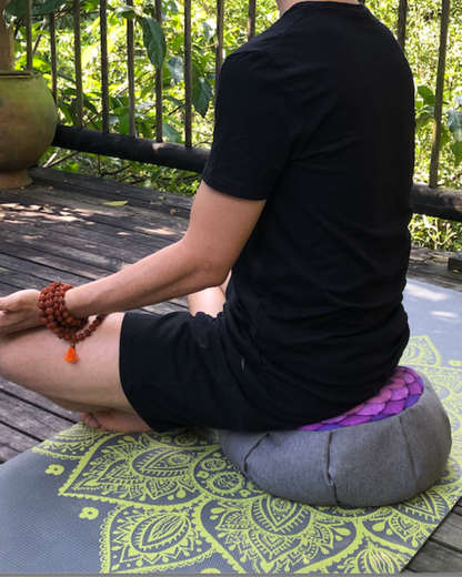 Kit para Meditar Zafu Mandala Mano Hamsa | Japamala o Cuenco Tibetano